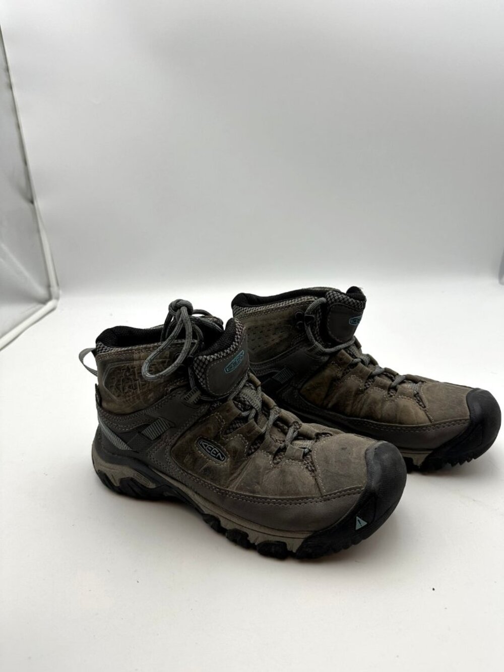 KEEN Targhee III Mid Waterproof Womens 7.5 Gray Hiking Boot KEEN.DRY